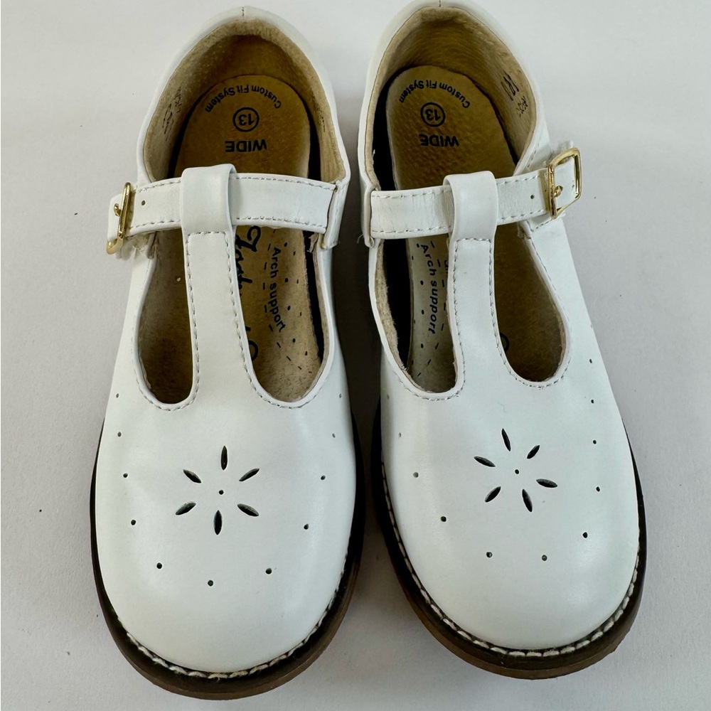 Footmates - Sherry White Leather T-Strap Dress Shoes Girls - Size 13 Wide